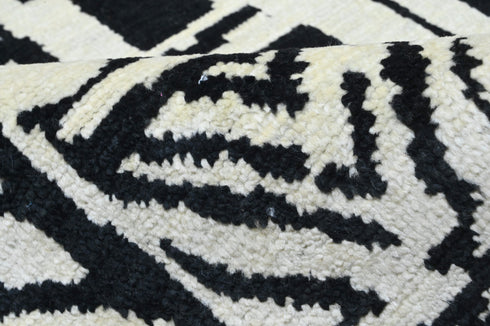 8 X 10 Ft Charcoal and Beige Color Rug Indian Hand Knotted Abstract Pattern Design Area Rug #WoolRug Home Decor